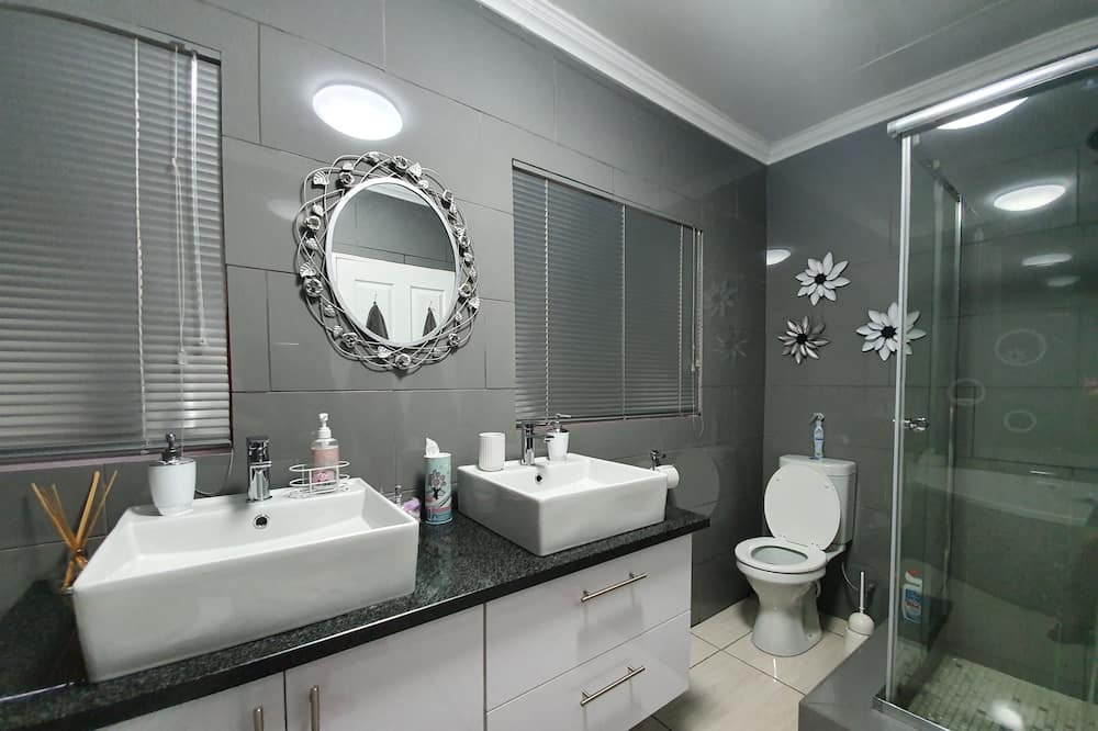 Photo of Bathroom in Boksburg