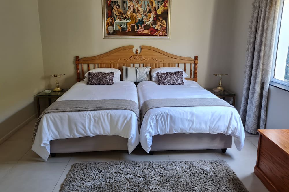 Photo of Bedroom in Gordons Bay Central