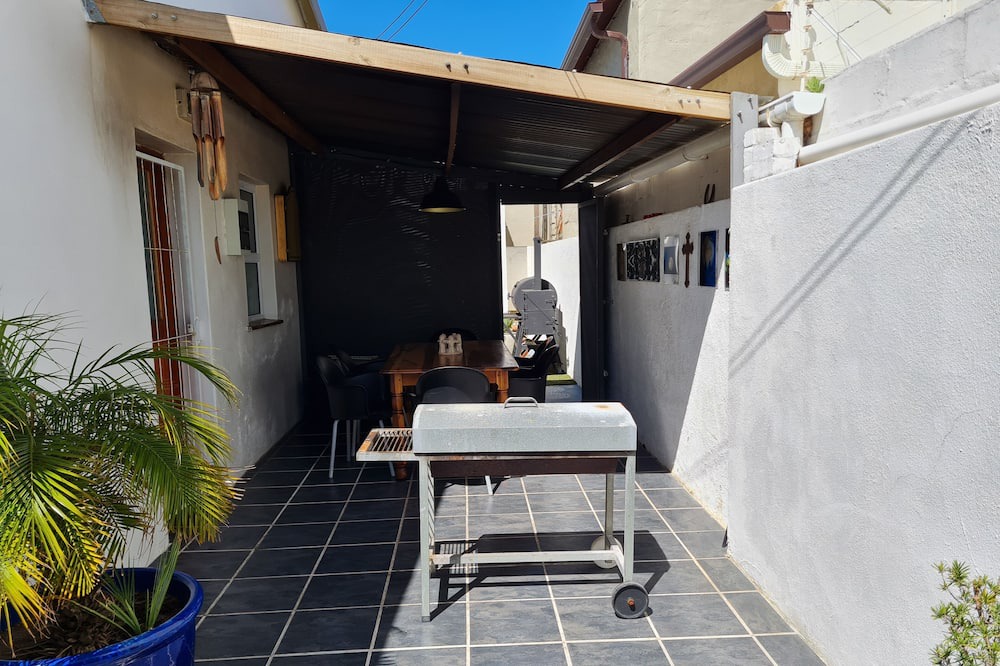Photo of Patio Balcony in Gordons Bay Central