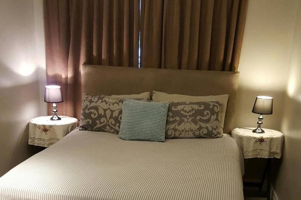 Photo of Bedroom in Rondebosch East