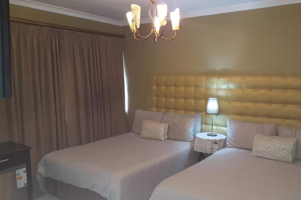 Photo of Bedroom in Rondebosch East