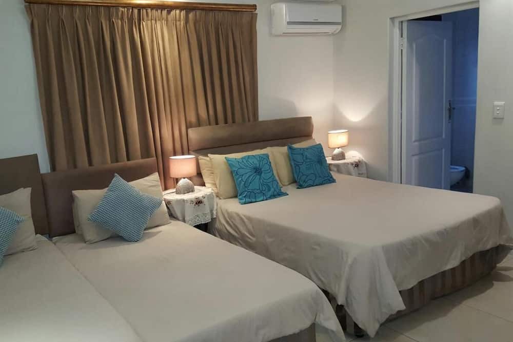 Photo of Bedroom in Rondebosch East