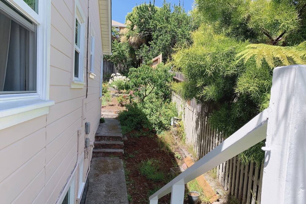 Photo of Others in San Bruno