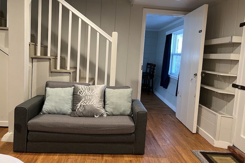 Photo of Livingroom in San Bruno