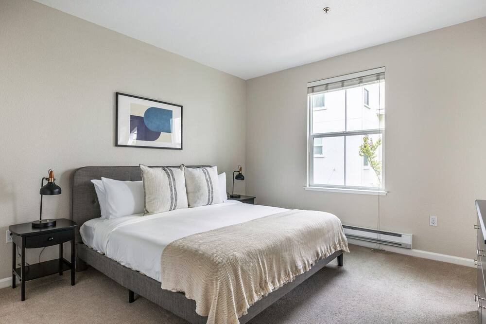 Photo of Bedroom in Santa Clara
