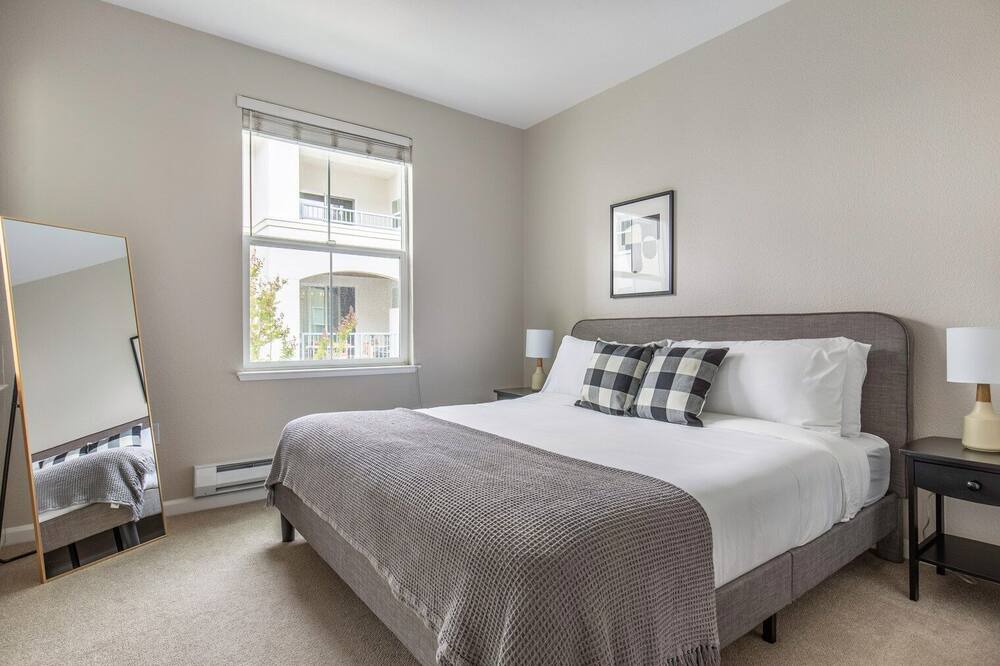 Photo of Bedroom in Santa Clara