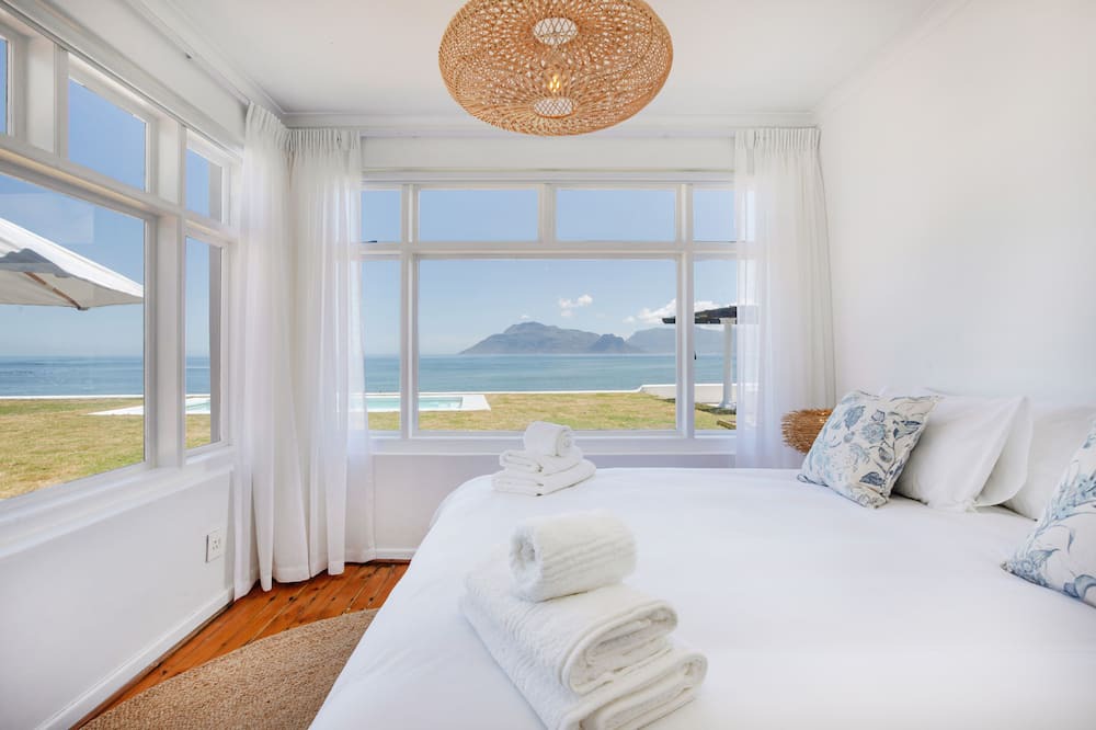 Photo of Others in Kommetjie