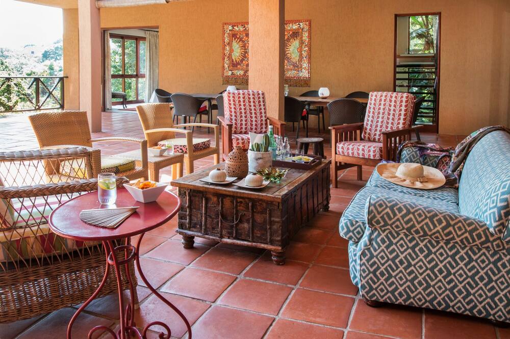 Photo of Livingroom in San Lameer
