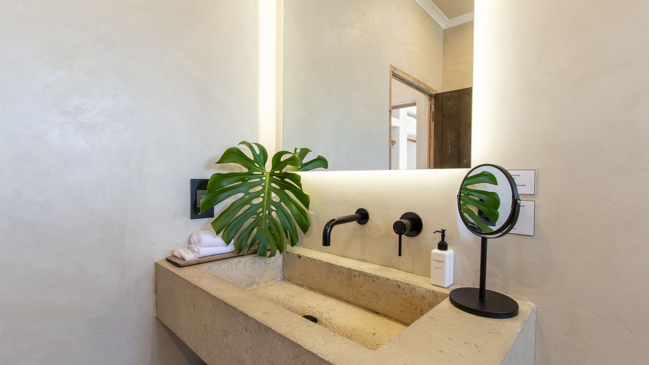 Photo of Bathroom in Hermanus City-Centre