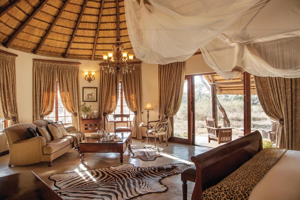 Photo of Bedroom in Thorny Bush Game Reserve
