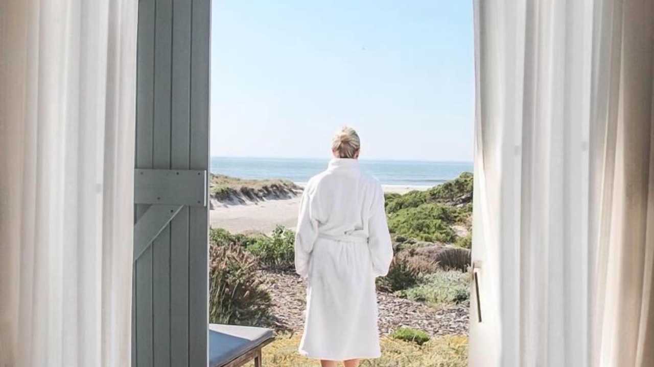 Photo of Others in Paternoster