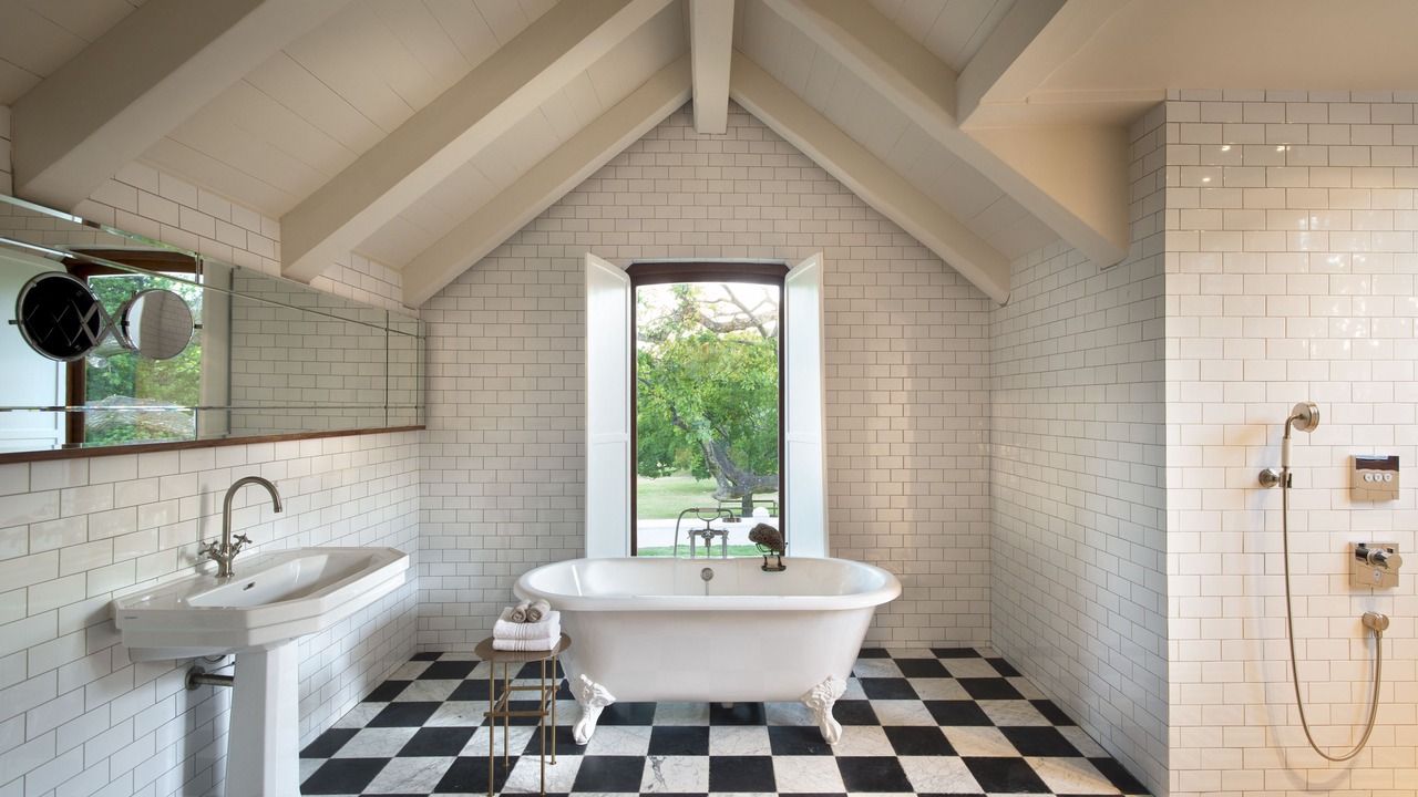Photo of Bathroom in Simondium