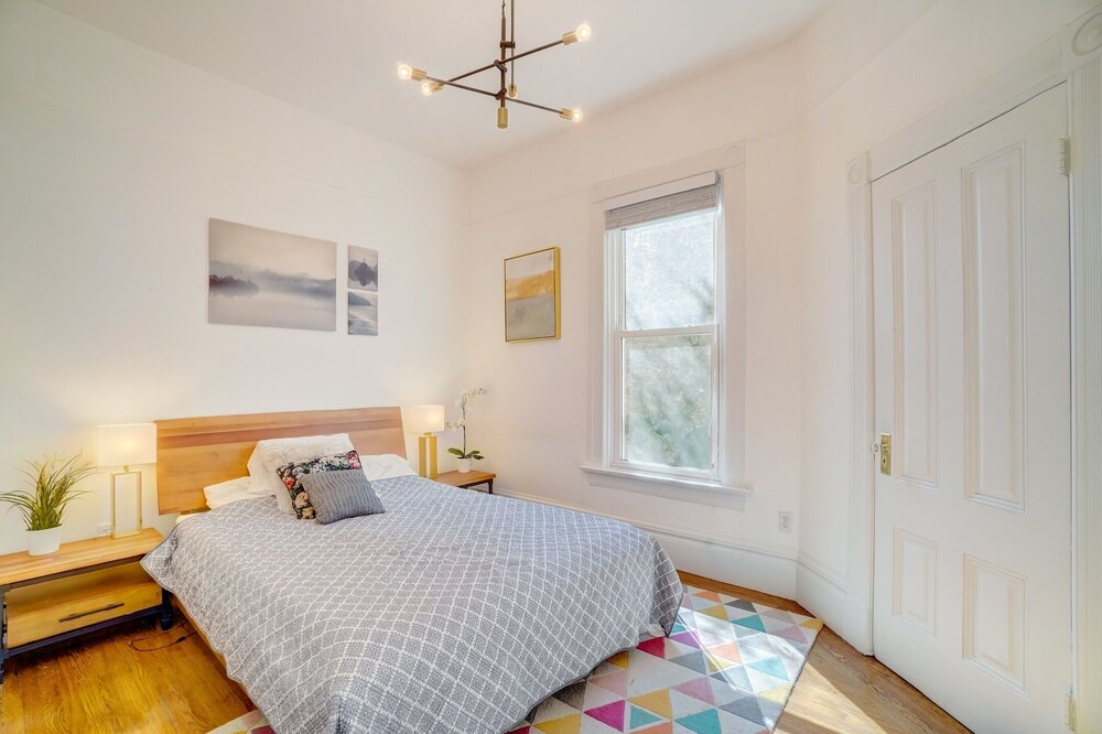 Photo of Bedroom in Western Addition
