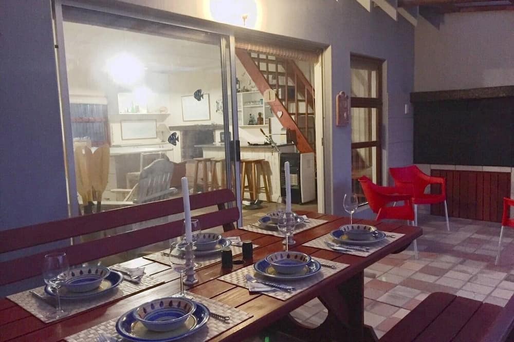 Photo of Kitchen in St. Helena Bay