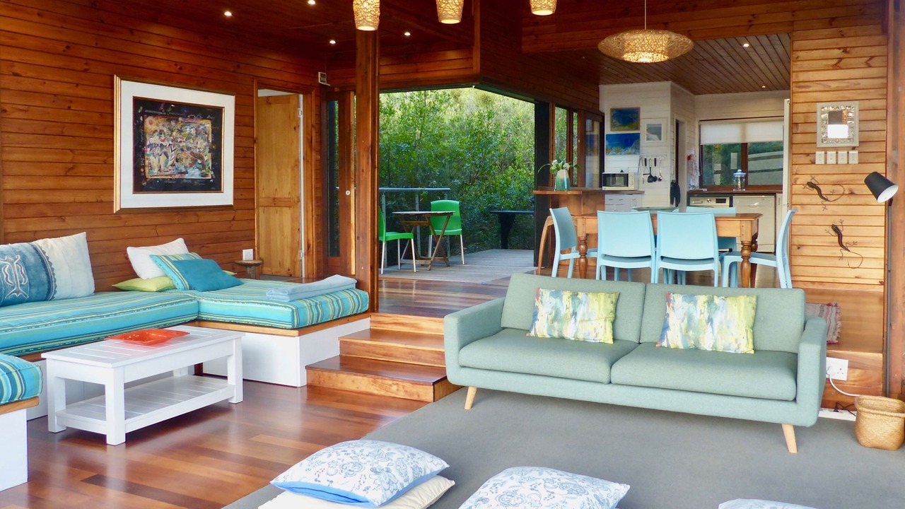 Photo of Livingroom in Victoria Bay