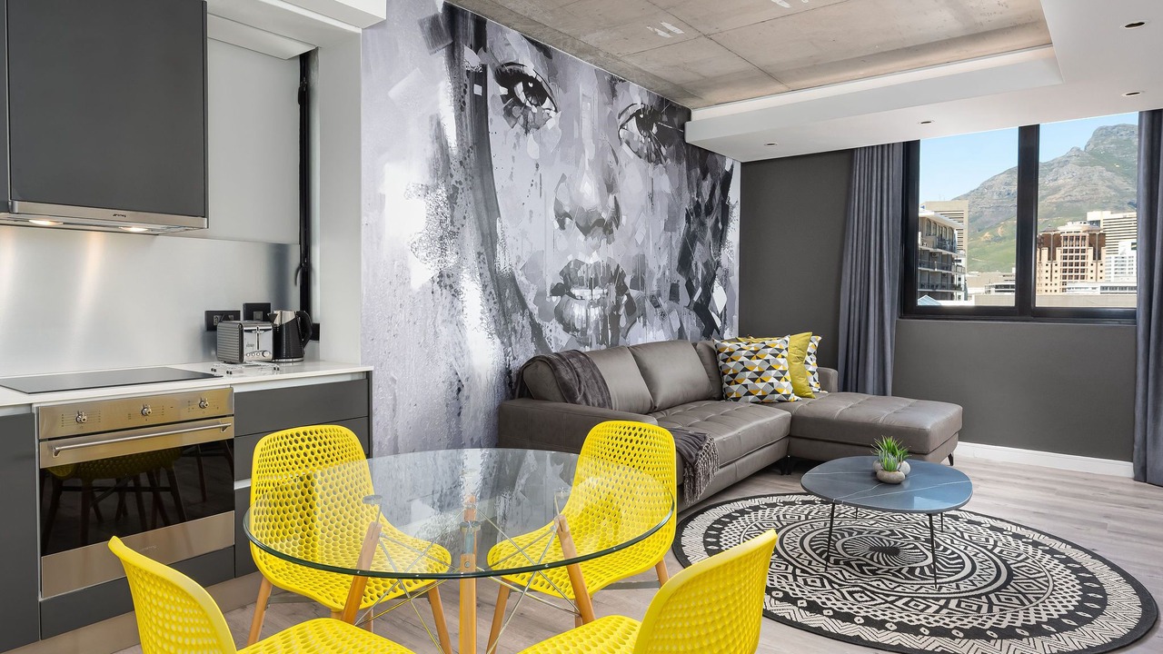 Photo of Bedroom in Cape Town City Centre