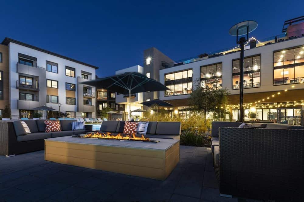 Photo of Outdoor in Menlo Park
