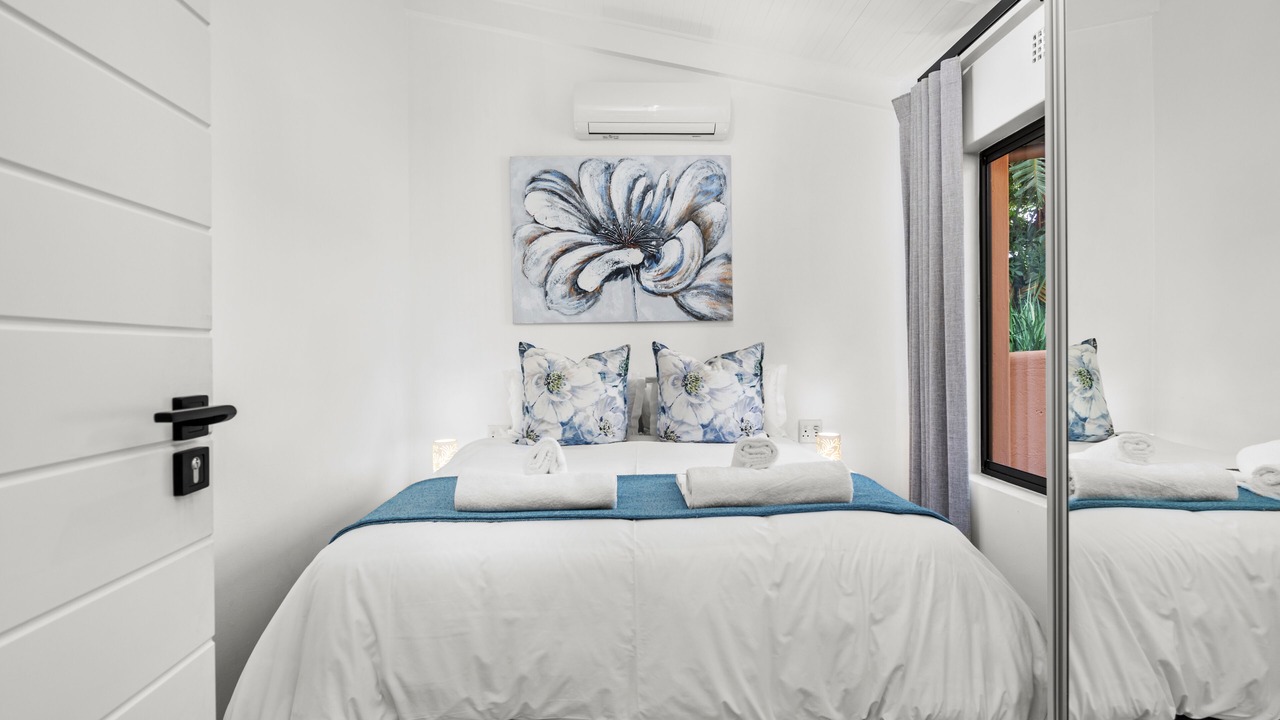 Photo of Bedroom in San Lameer