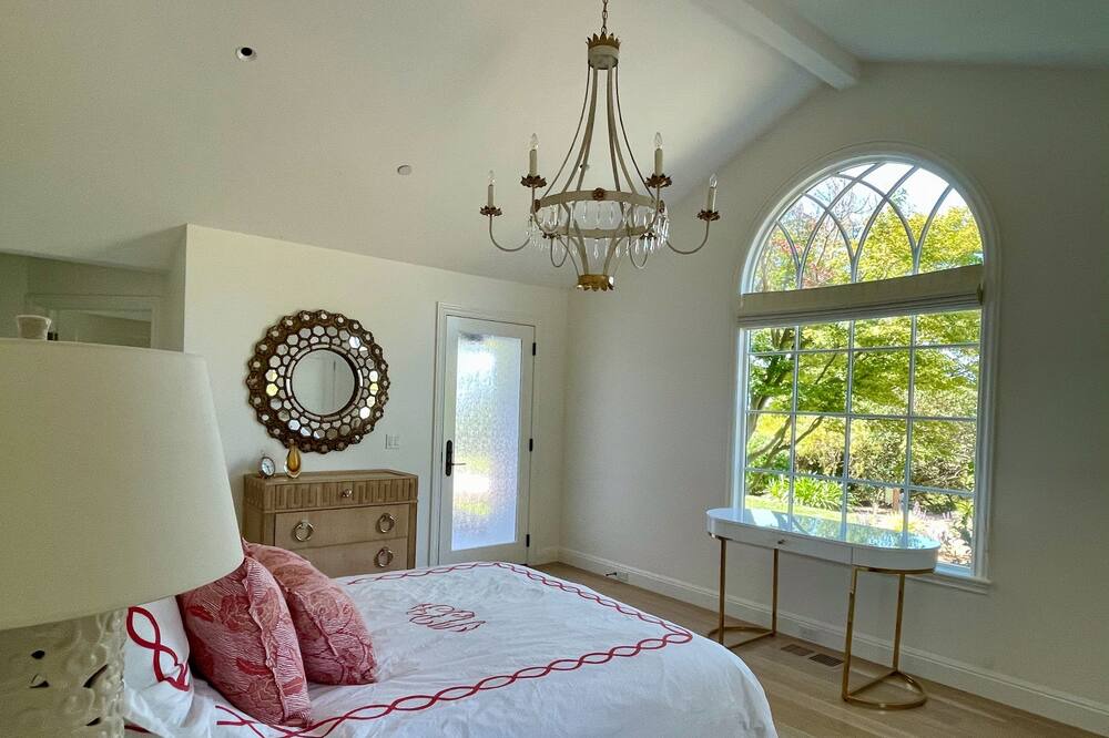Photo of Bedroom in Napa