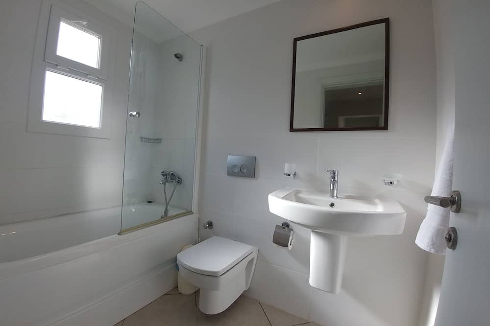 Photo of Bathroom in Soke