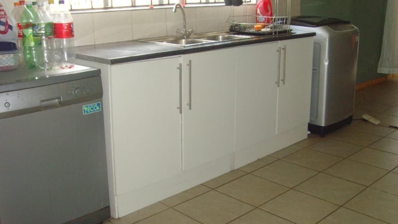 Photo of Kitchen in Meyerton