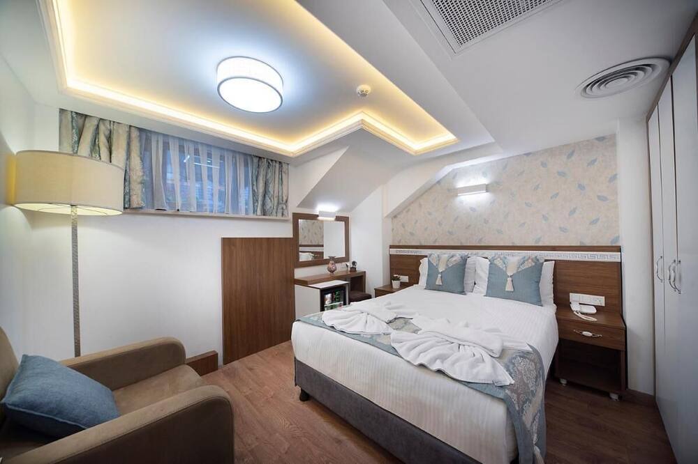 Photo of Bedroom in Emin Sinan