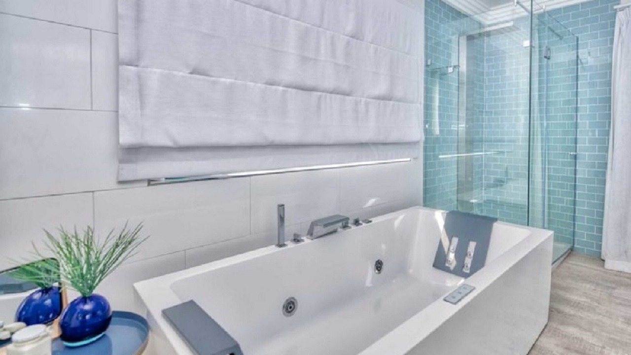 Photo of Bathroom in Struisbaai