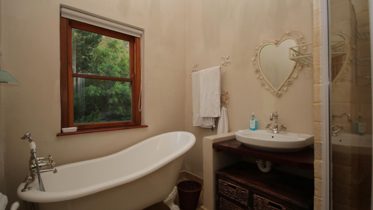 Photo of Bathroom in Mountainside