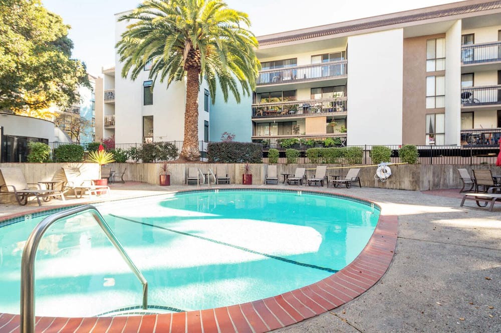 Photo of Outdoor in Central San Mateo