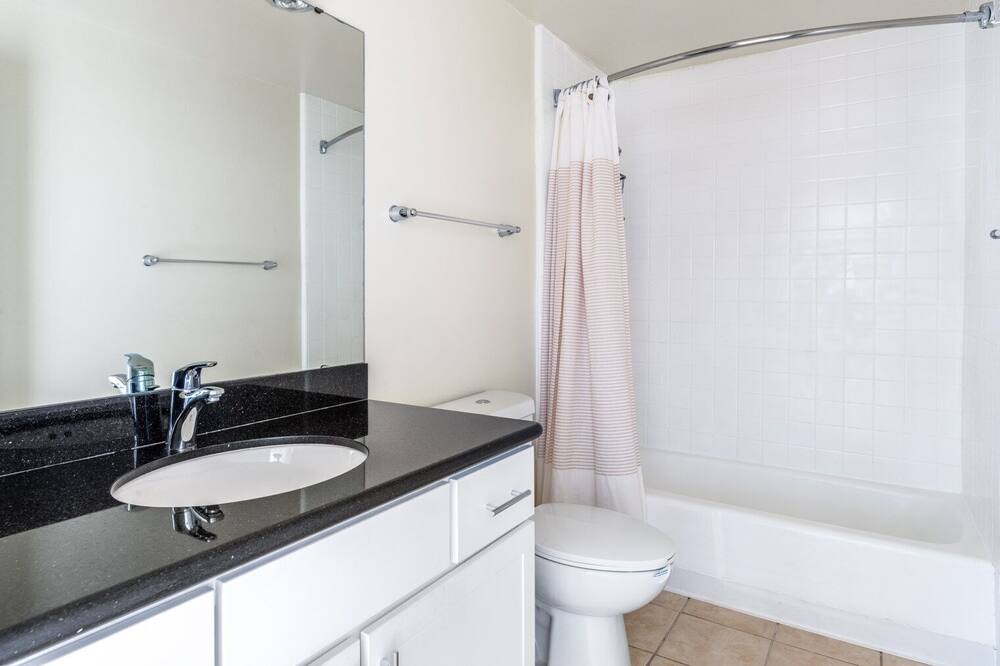 Photo of Bathroom in Central San Mateo