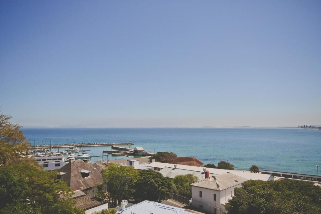 Photo of Others in Gordons Bay Central