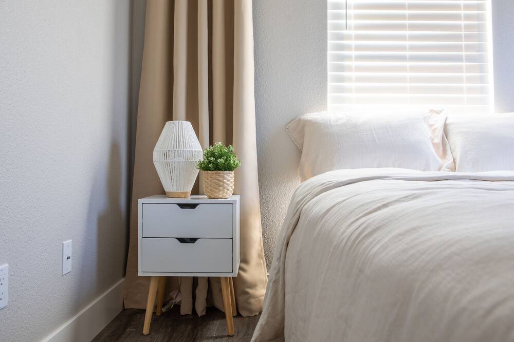 Photo of Bedroom in North Oak Park