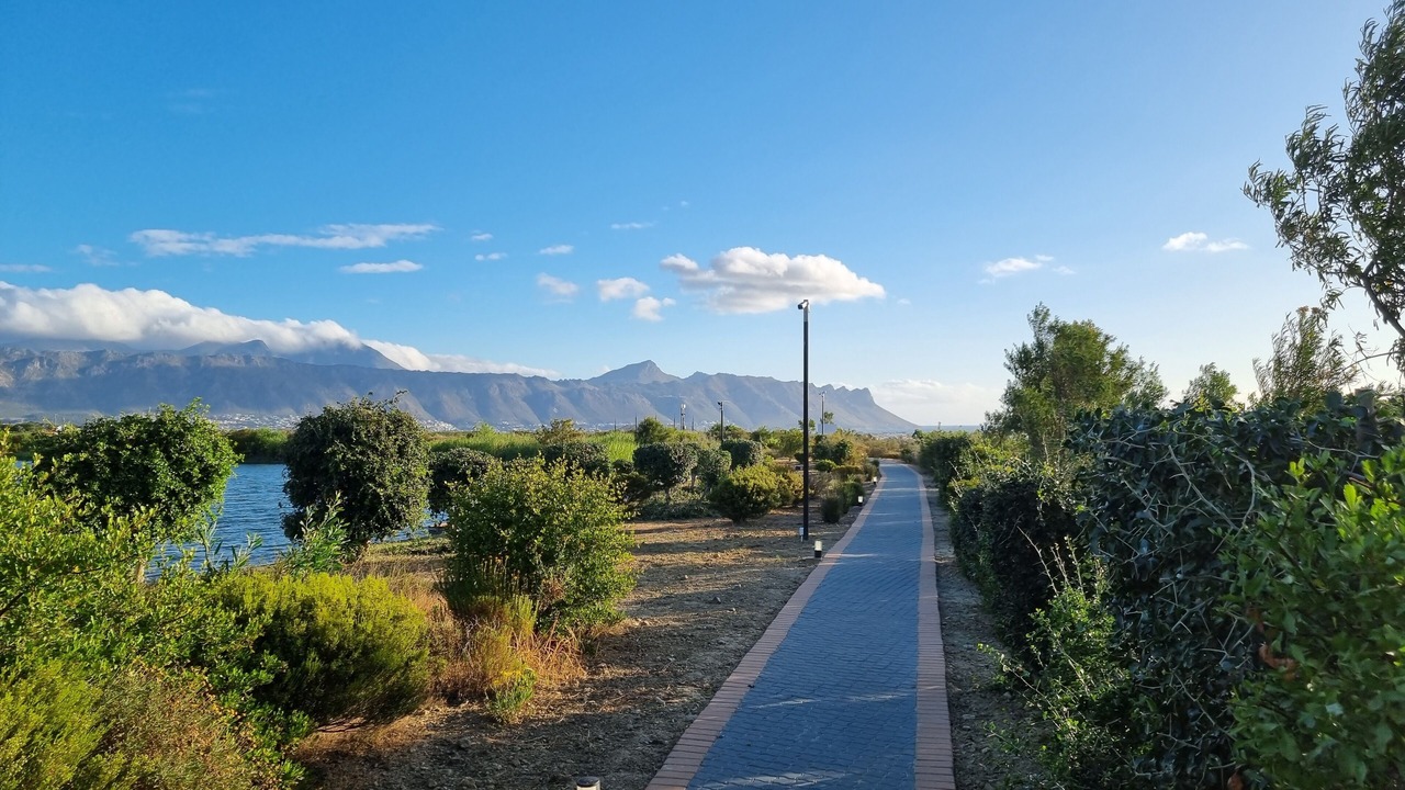 Photo of Outdoor in Strand
