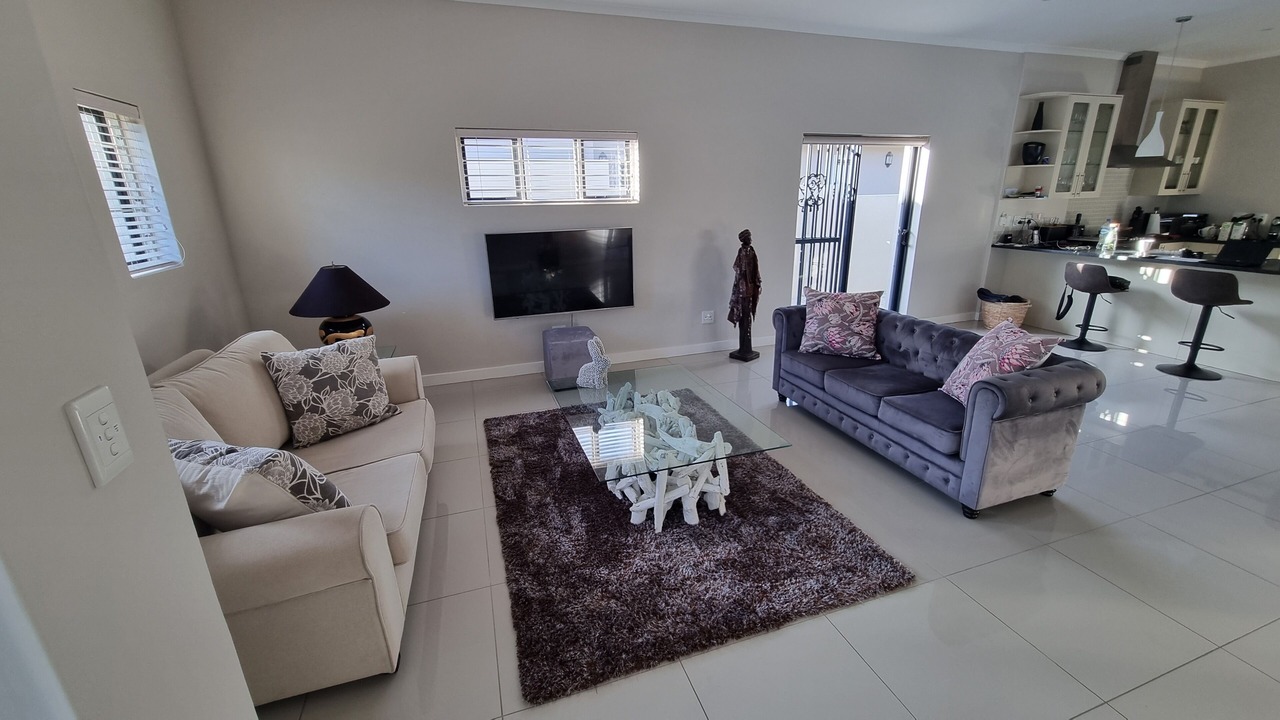 Photo of Livingroom in Strand