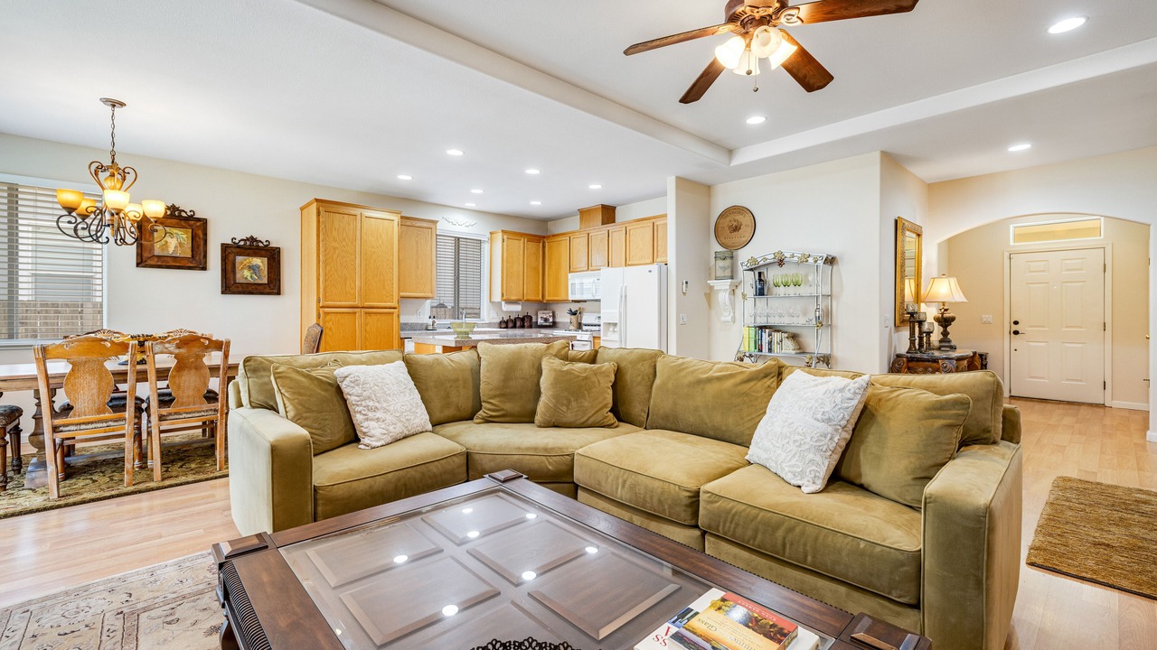 Photo of Livingroom in Windsor