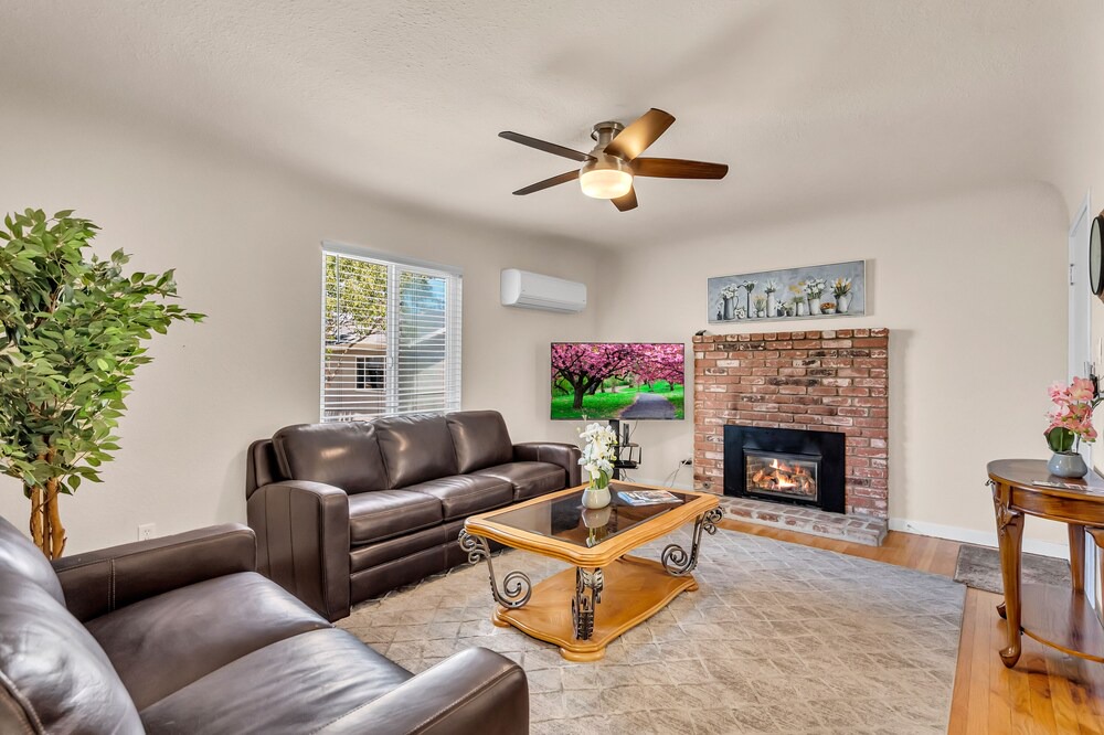 Photo of Livingroom in Folsom