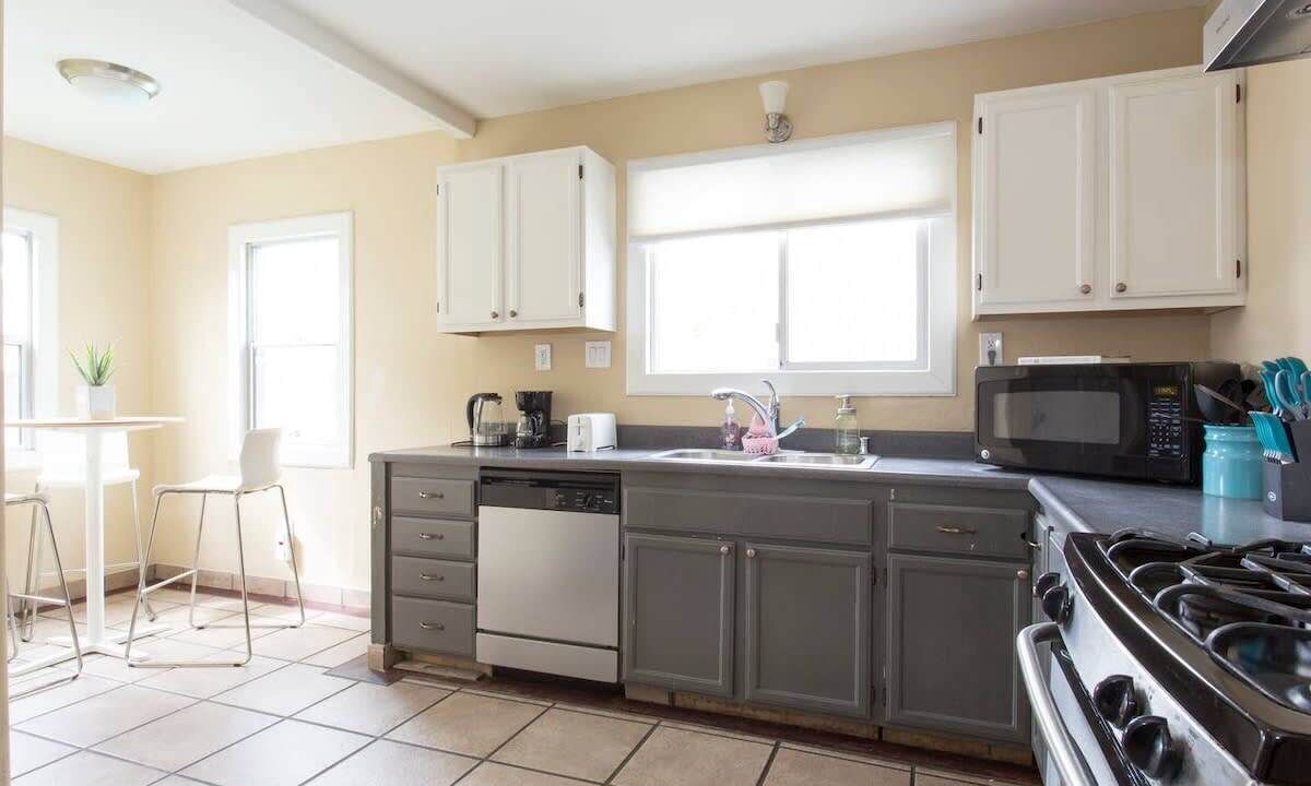 Photo of Kitchen in South Berkeley