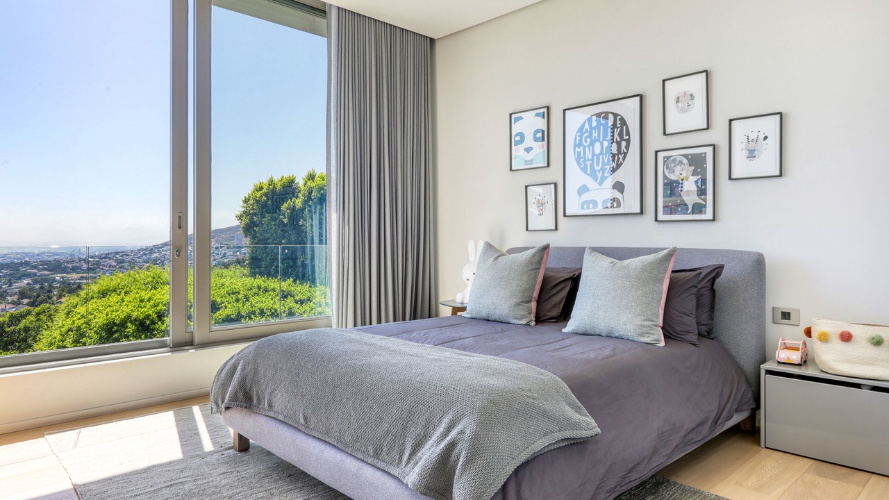 Photo of Bedroom in Cape Town City Centre
