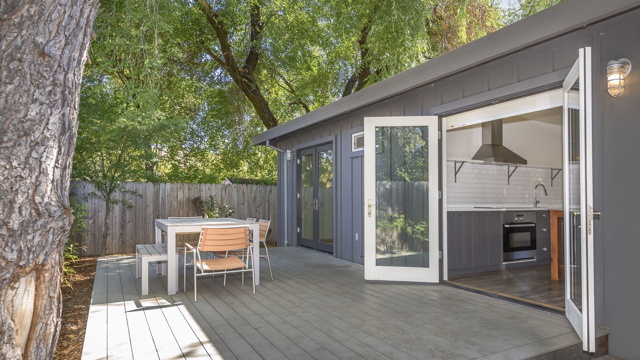 Photo of Patio Balcony in Healdsburg