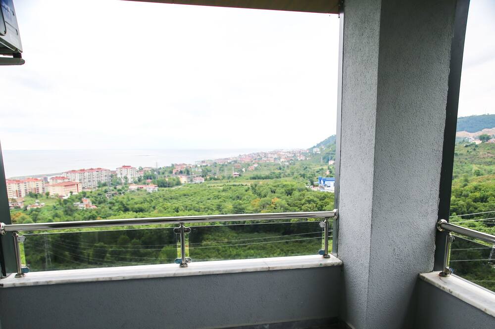 Photo of Patio Balcony in Arsin