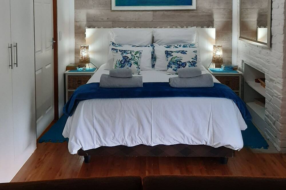 Photo of Bedroom in Port Edward