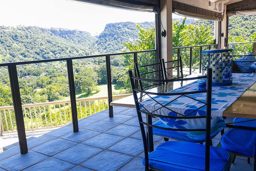 Photo of Patio Balcony in Port Edward