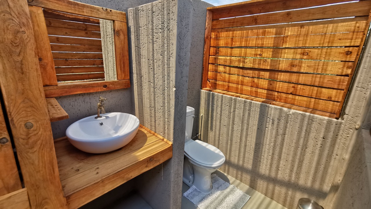 Photo of Bathroom in Dr JS Moroka