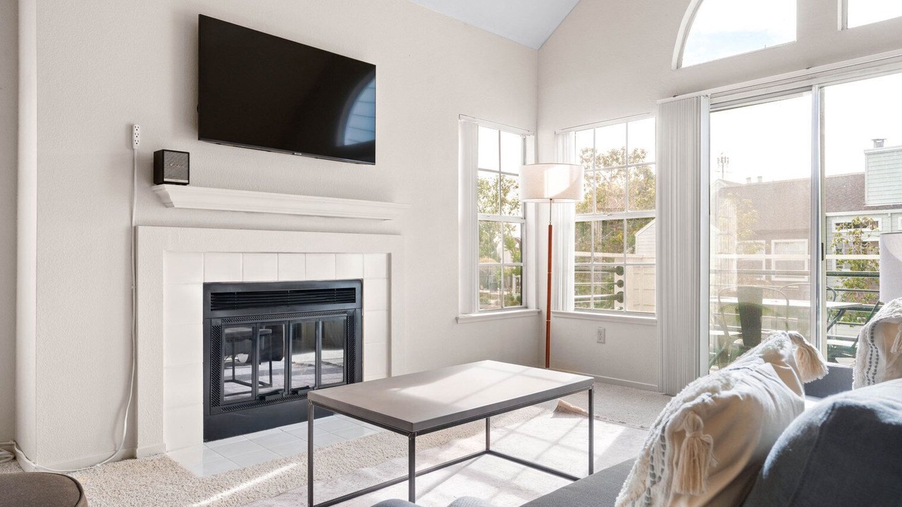 Photo of Livingroom in Foster City