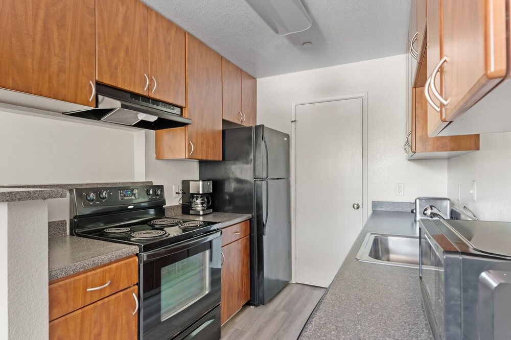 Photo of Kitchen in Shoreline West