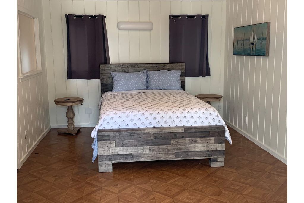 Photo of Bedroom in Moss Beach