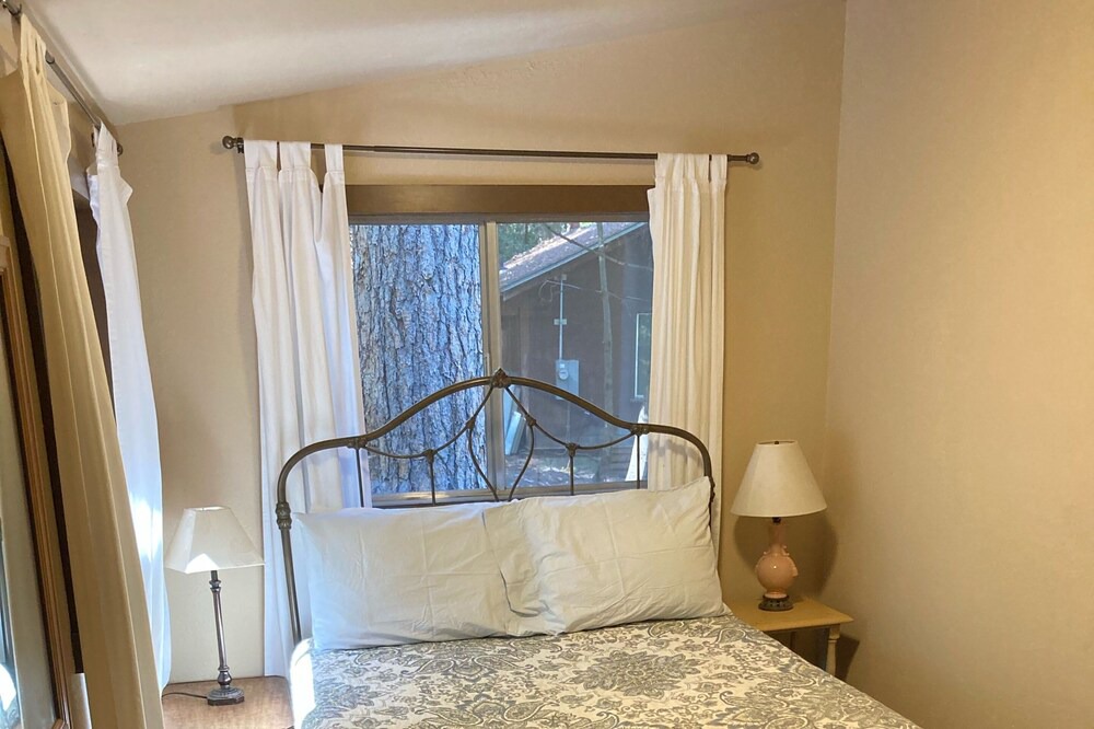 Photo of Bedroom in Middletown