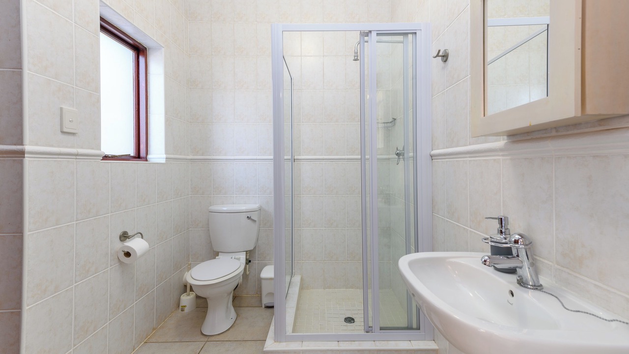 Photo of Bathroom in San Lameer