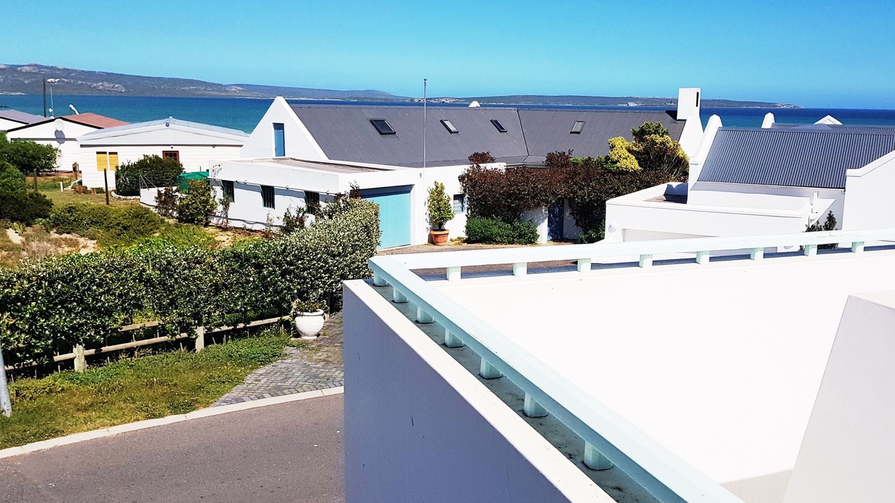 Photo of Bedroom in Langebaan