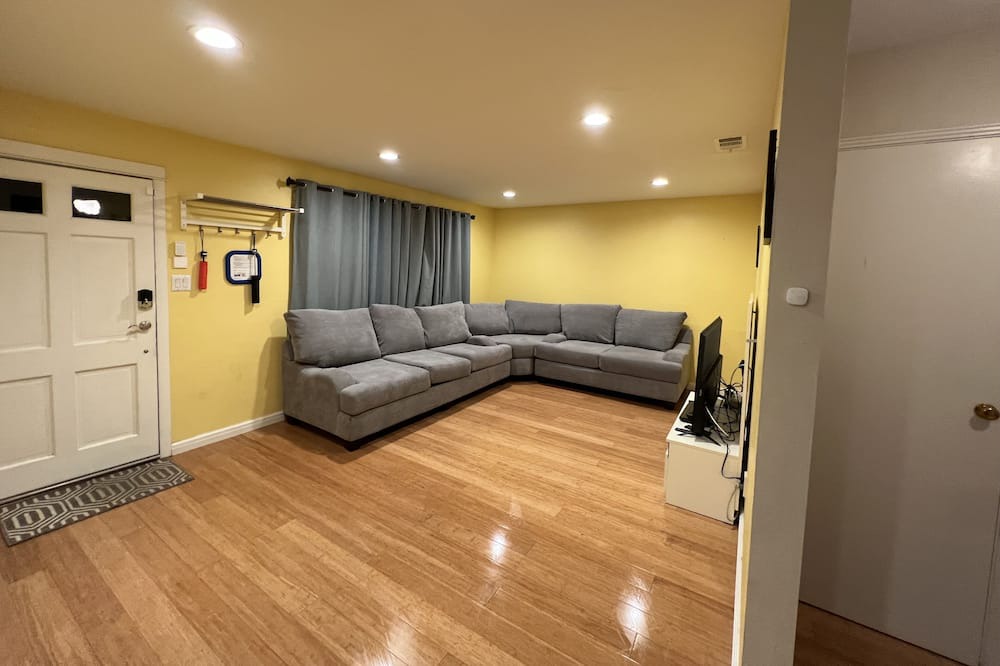 Photo of Bedroom in Santa Clara